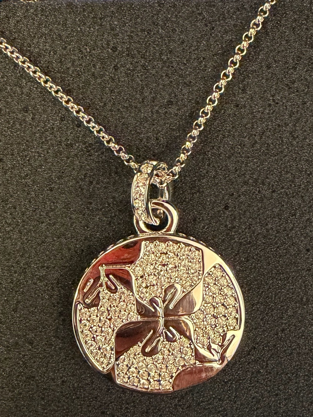 Swarovski Signature Pendant Necklace #958799 
Reversible Crystal Swan Medallion